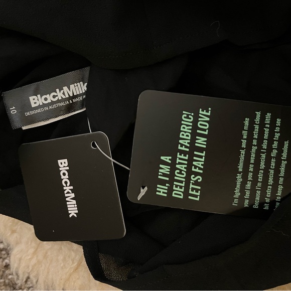 Blackmilk Bram Stoker dress - Australian size 10 - NWT and sold out! - Picture 2 of 4